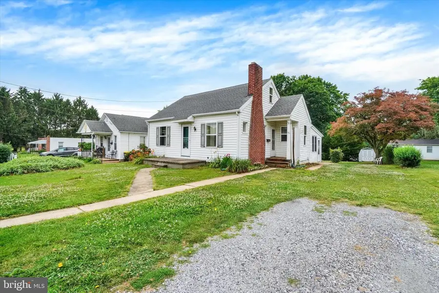 561 Wise Ave, Red Lion, PA 17356 - #2