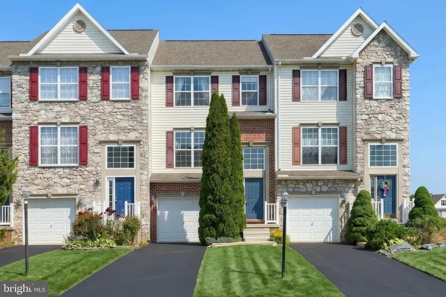 1191 Ledge Dr, York, PA 17408 - #3