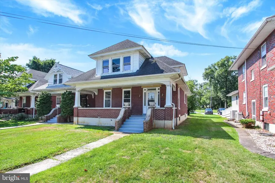127 W Harrisburg St, Dillsburg, PA 17019 - #3