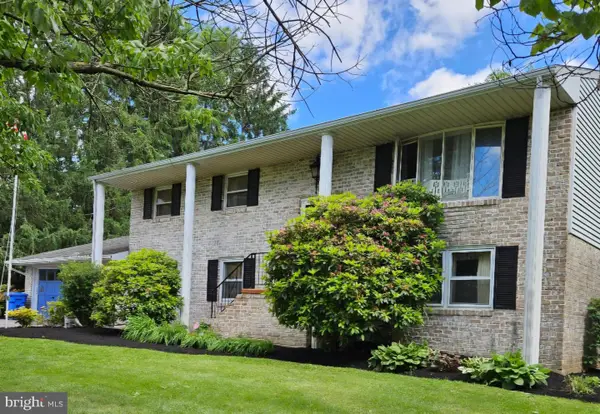 426 Jennifer Dr, NEW CUMBERLAND, PA 17070