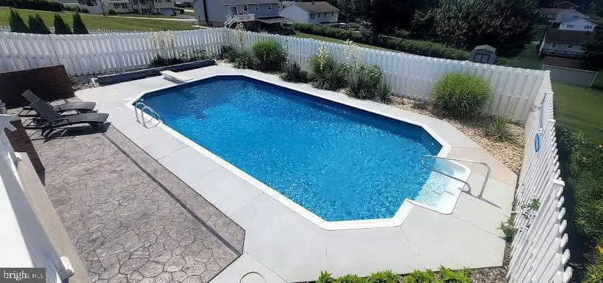 92 Kendale Rd, Red Lion, PA 17356 - #2