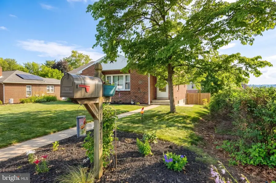 1312 Bonneview Rd, York, PA 17406 - #3