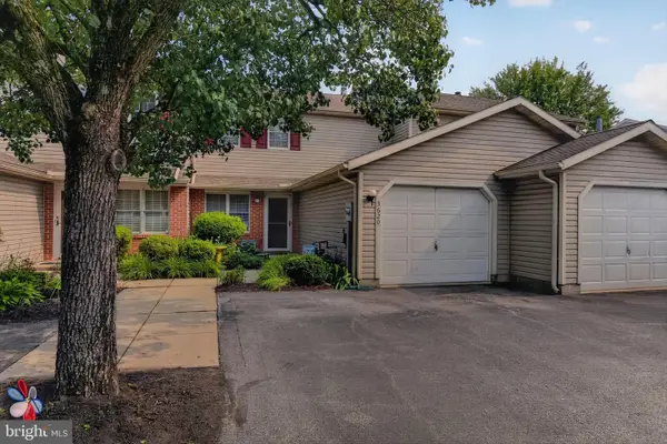 3620 Pleasant Valley Rd #10, YORK, PA 17406