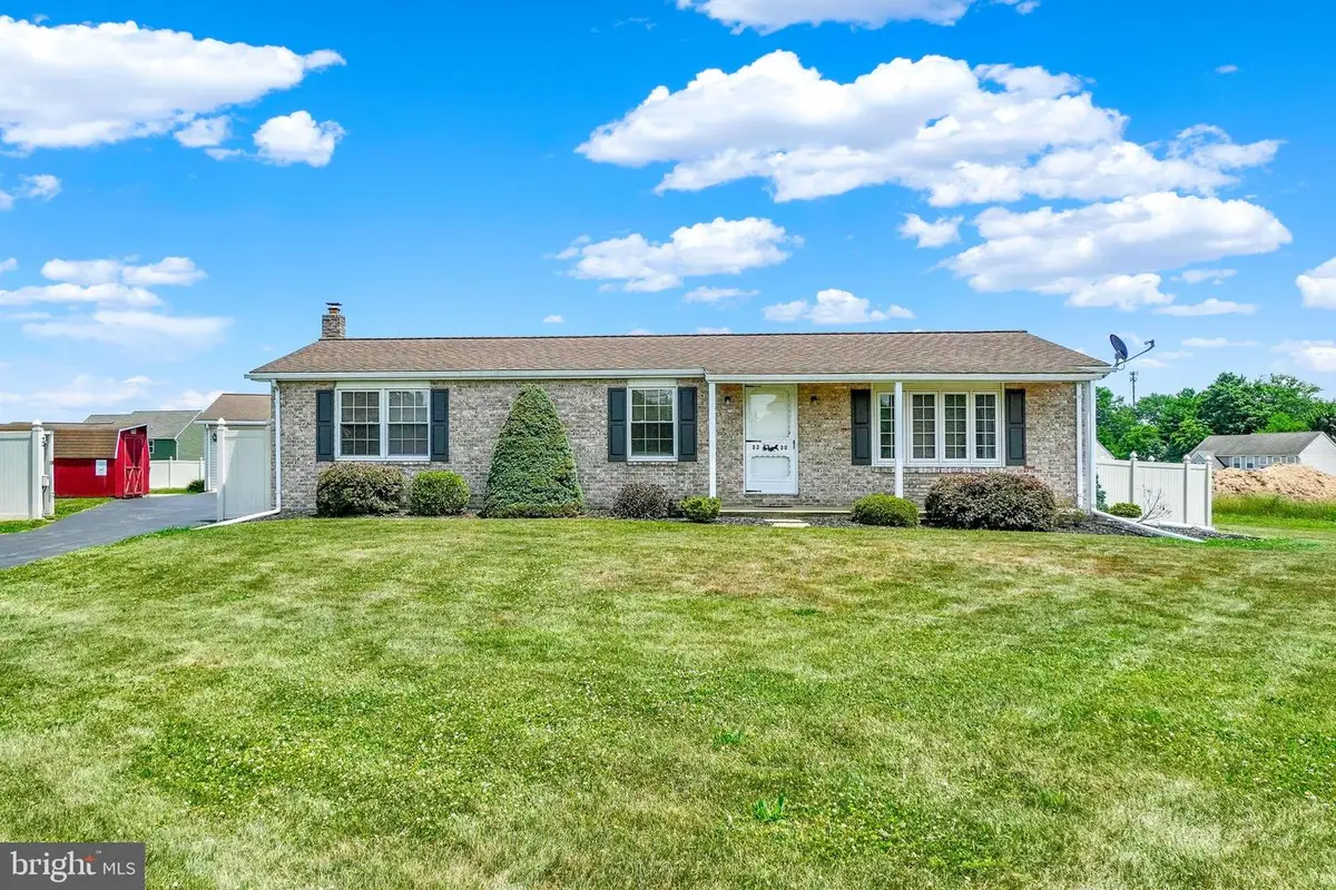 3230 Lewisberry Rd, York, PA 17404 - #1