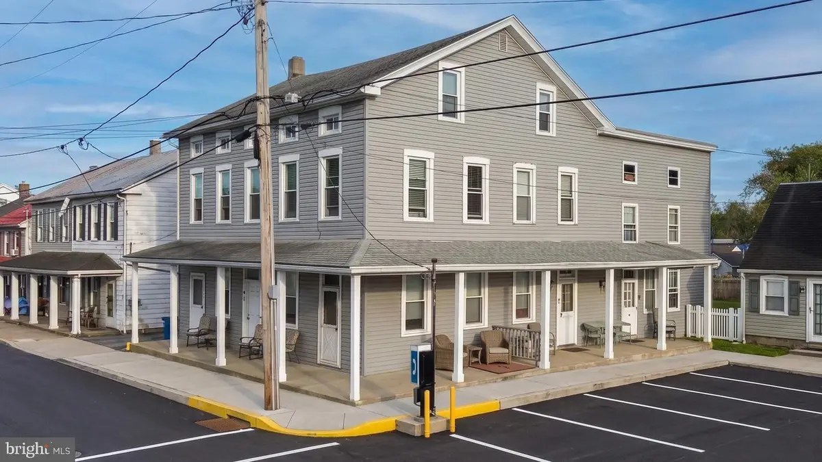 8 E Broadway Ave, Etters, PA 17319 - #1