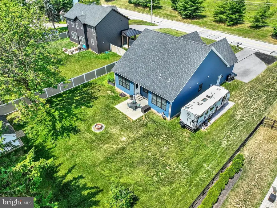 660 Church Rd, York, PA 17404 - #3