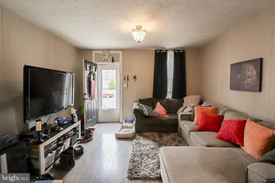 1058 E Market St, York, PA 17403 - #3