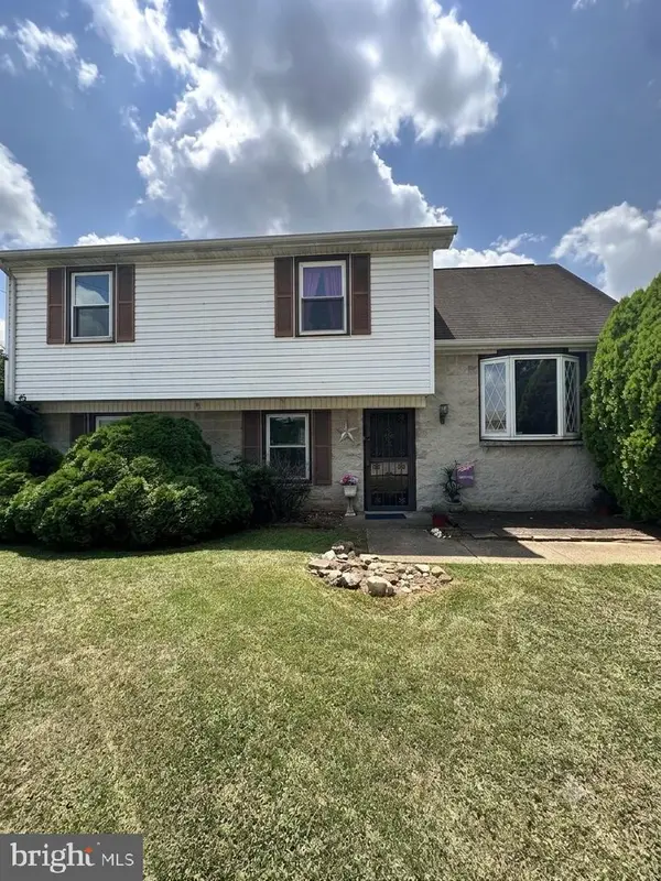 920 Northbriar Dr, YORK, PA 17404