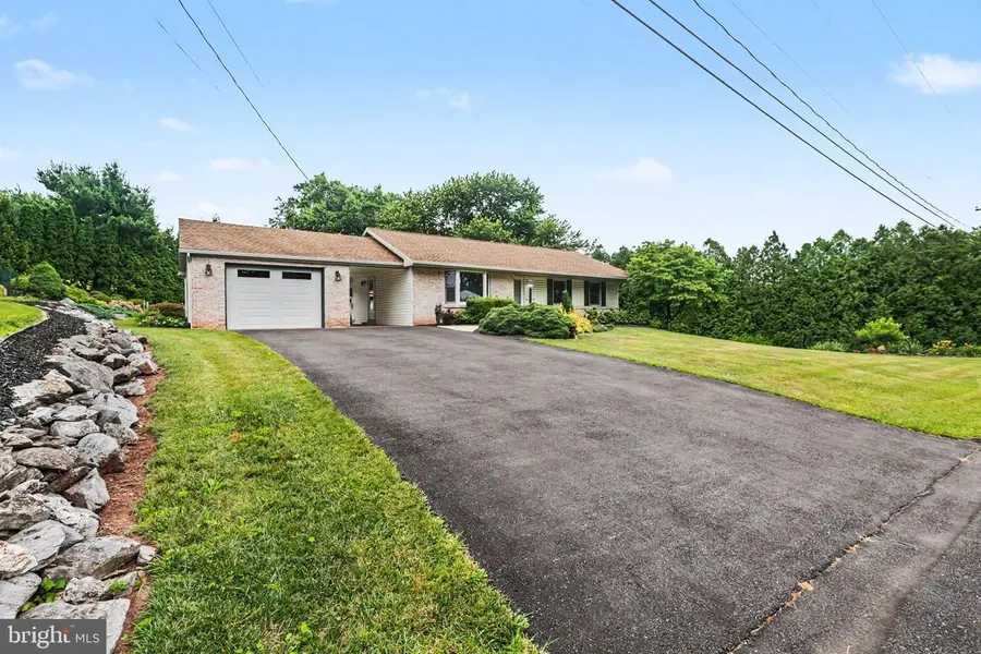 535 Big Spring Rd, New Cumberland, PA 17070 - #2