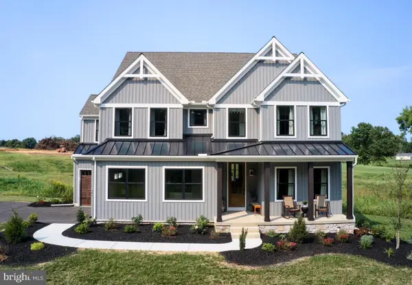 489 Darrow Rd, YORK, PA 17404