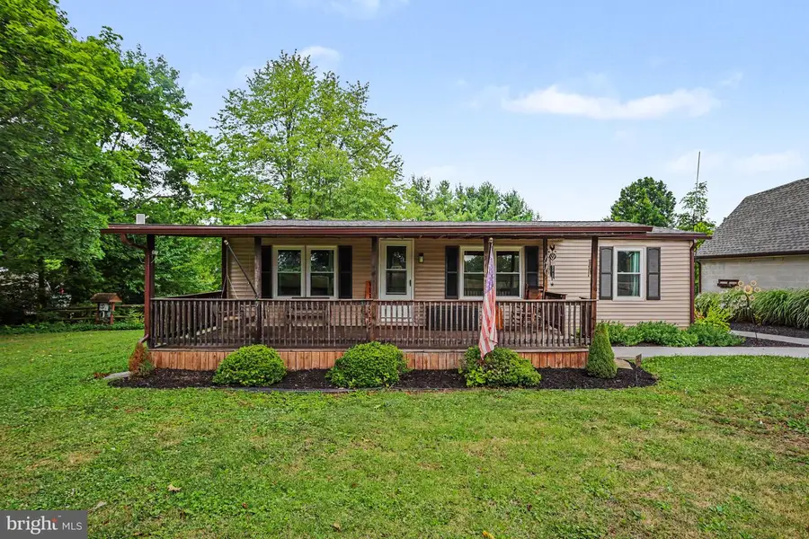 49 Pickett Rd, Dover, PA 17315 - #2