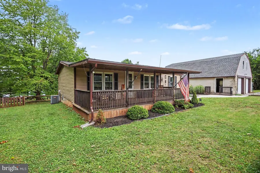 49 Pickett Rd, Dover, PA 17315 - #3