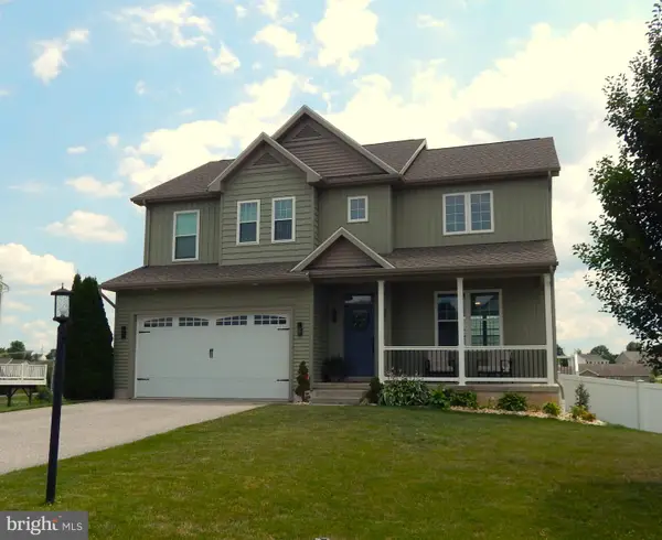 48 Joshua Dr, HANOVER, PA 17331