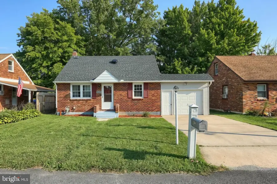 2041 City View Rd, York, PA 17406 - #2