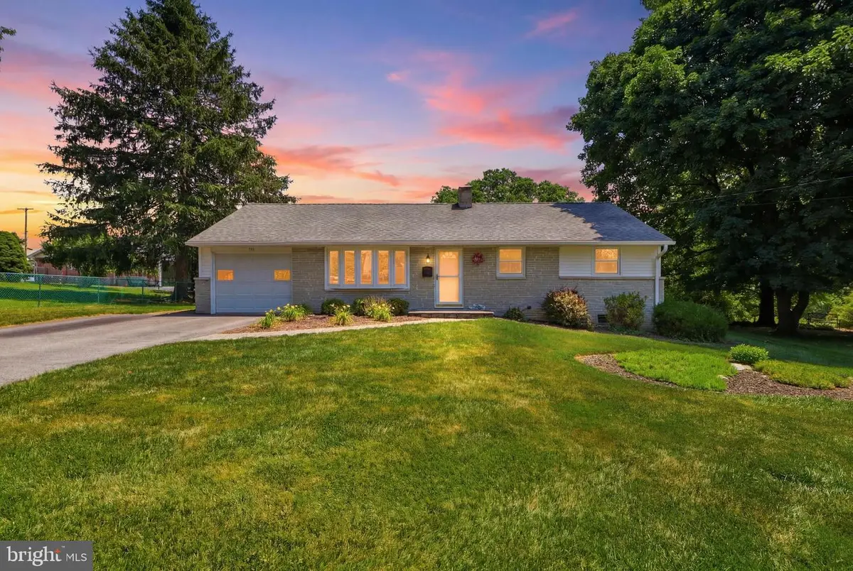 525 Hengst Ct, York, PA 17406 - #1