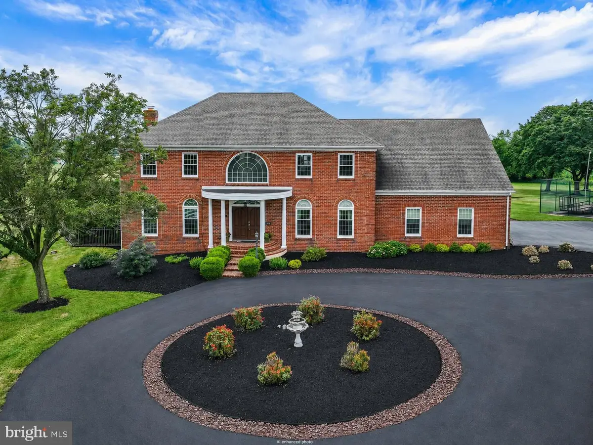 5630 N Salem Church Rd, Dover, PA 17315 - #1