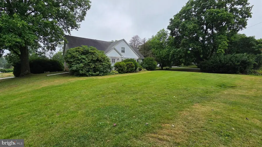 76 S Main St, Stewartstown, PA 17363 - #3