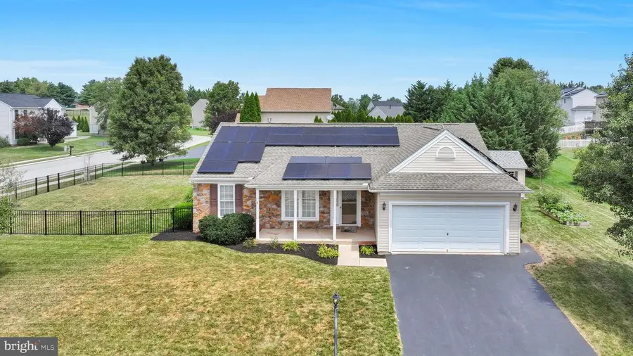 45 Thomas Dr, York, PA 17404 - #2
