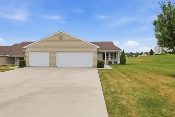 1366 Chami Dr, Spring Grove, PA 17362 - #2