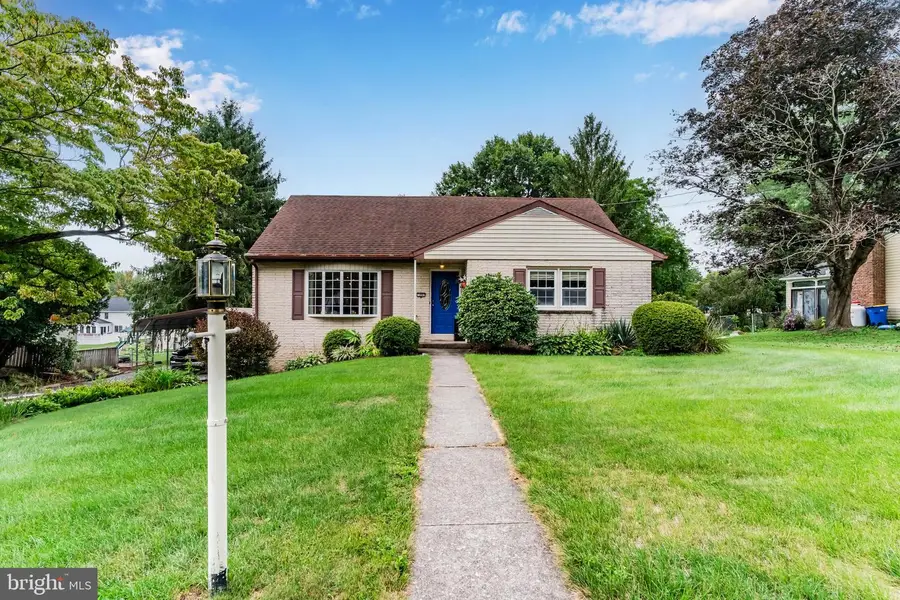 104 Maple St, Dillsburg, PA 17019 - #2