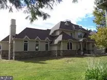 4097 Wren Rd, THOMASVILLE, PA 17364