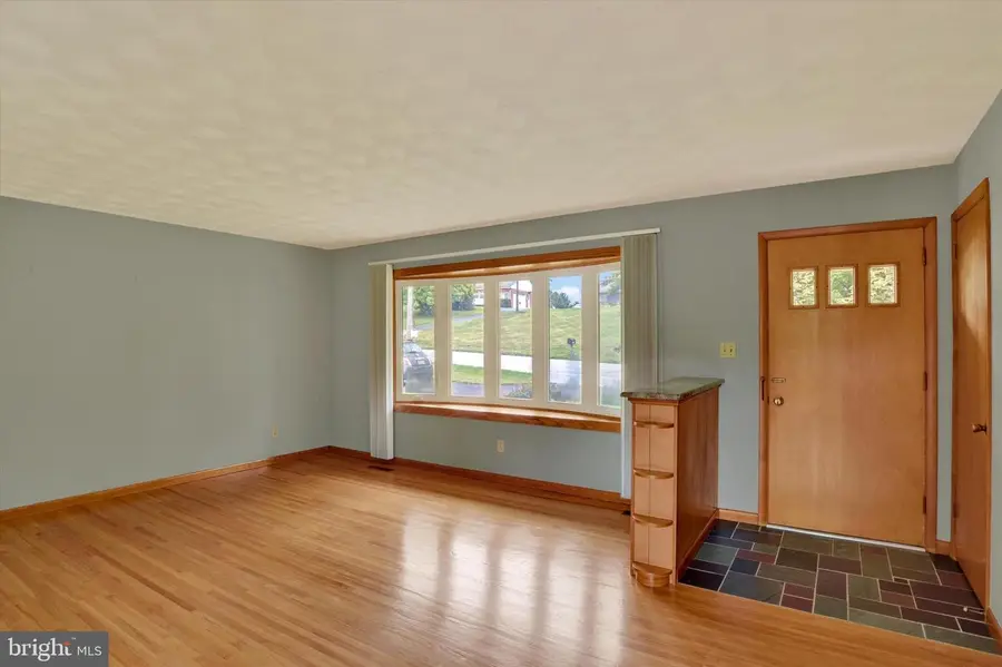 428 Lewisberry Rd, New Cumberland, PA 17070 - #3