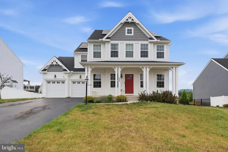 216 Hollyhock Dr, Manchester, PA 17345 - #2