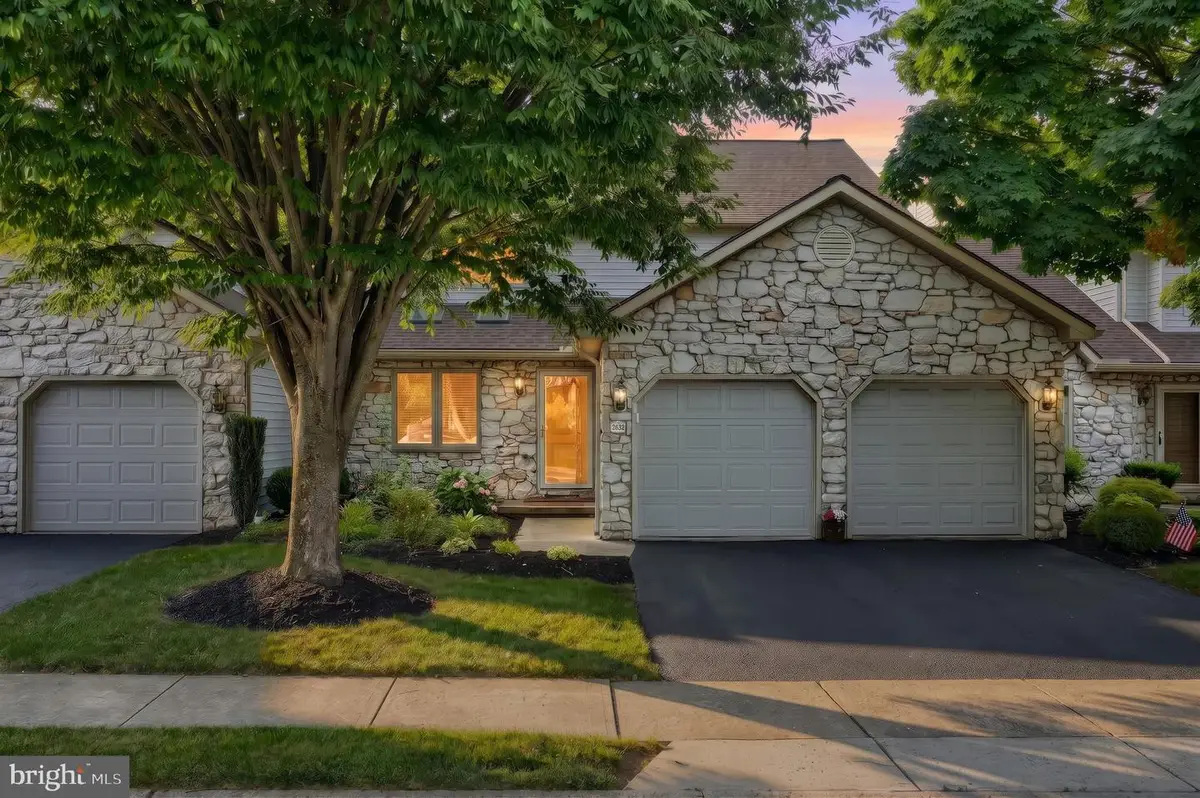 2632 Fairway Dr #2632, York, PA 17402 - #1