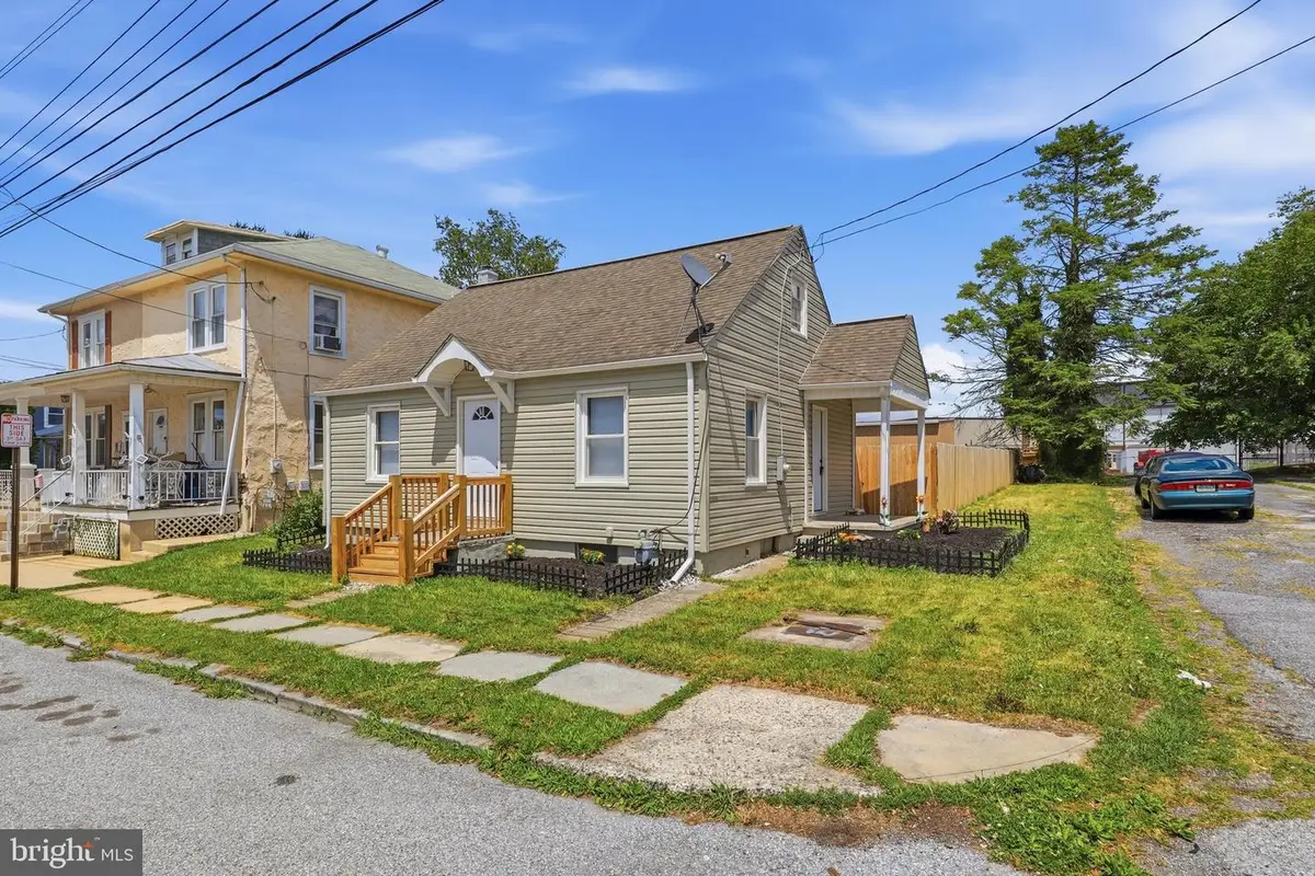 393 S Albemarle St, York, PA 17403 - #1