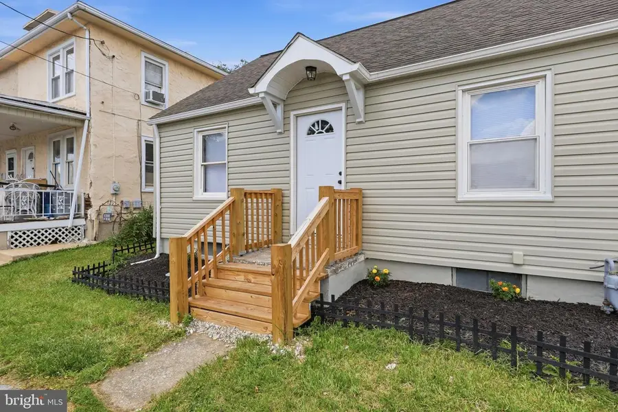 393 S Albemarle St, York, PA 17403 - #2