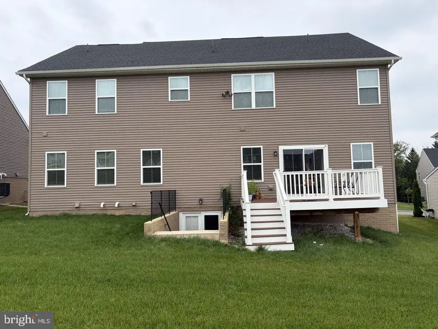 53 Lady Harrington Dr, York, PA 17402 - #2