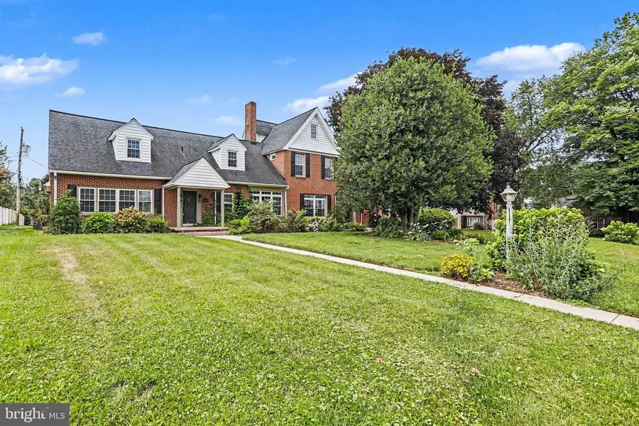 3110-3112 E Fifth Ave, York, PA 17402 - #2