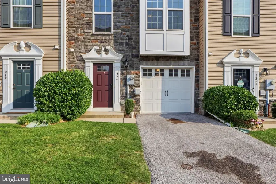 1264 Rannoch Ln #128, York, PA 17403 - #3