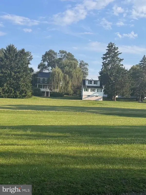 4230 Ore Bank Rd, HELLAM, PA 17406