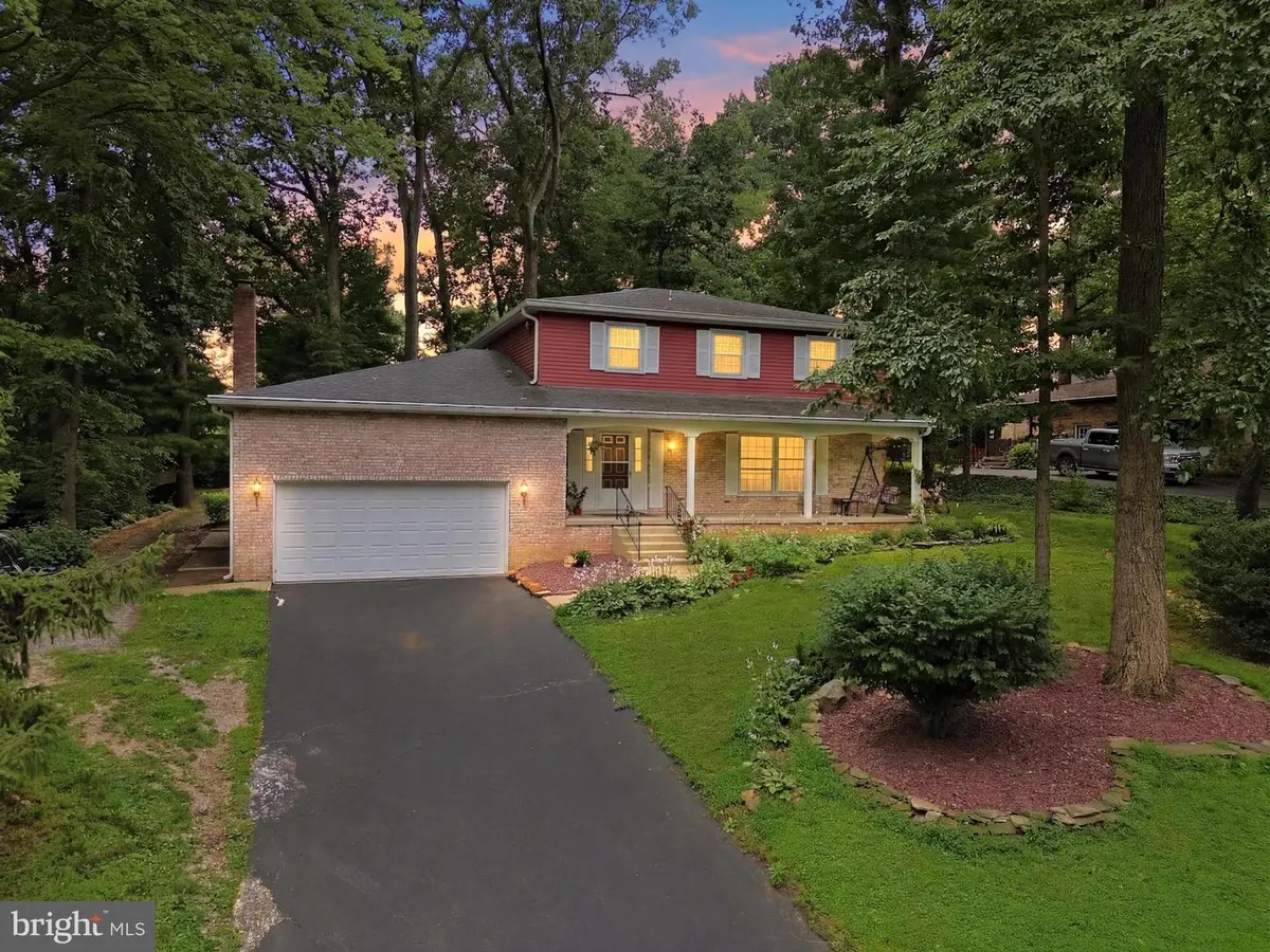 3729 Silverwood Dr, York, PA 17402 - #1
