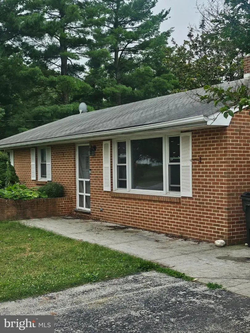 2400 Derry Rd, York, PA 17408 - #1