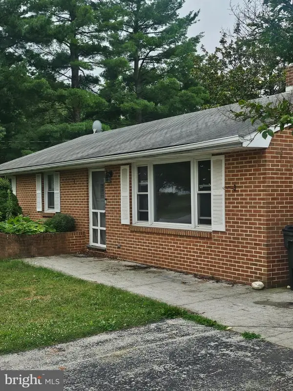 2400 Derry Rd, YORK, PA 17408