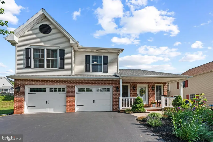 145 Lakeside Dr, Lewisberry, PA 17339 - #2