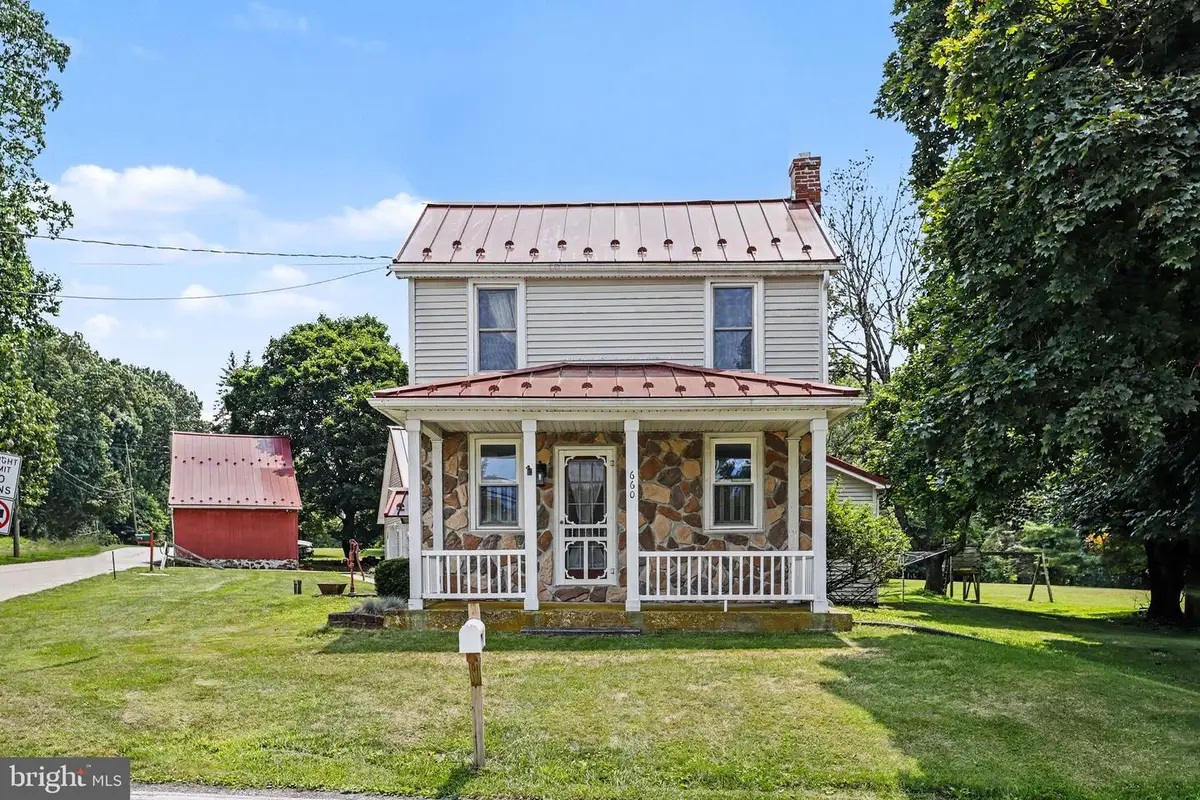 660 Mumper Ln, Dillsburg, PA 17019 - #1