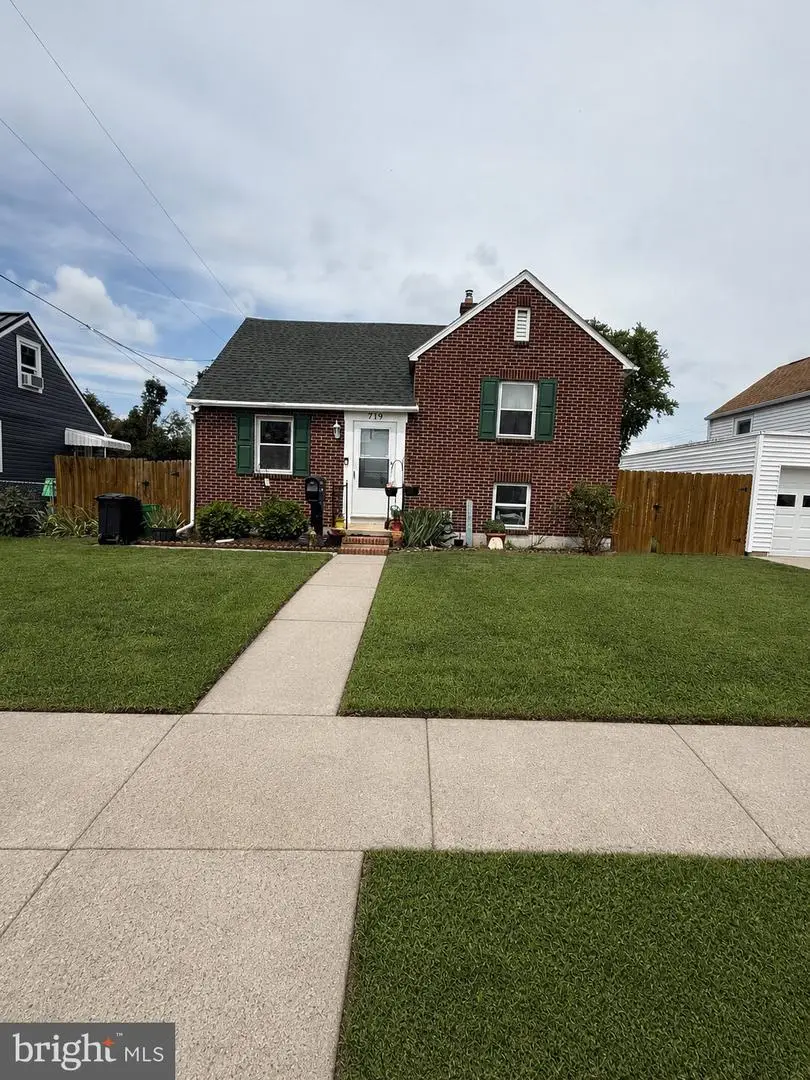 719 Village Rd, York, PA 17404 - #1