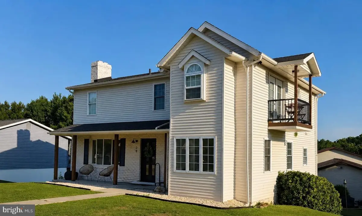 29 Colonial Dr, Hanover, PA 17331 - #1