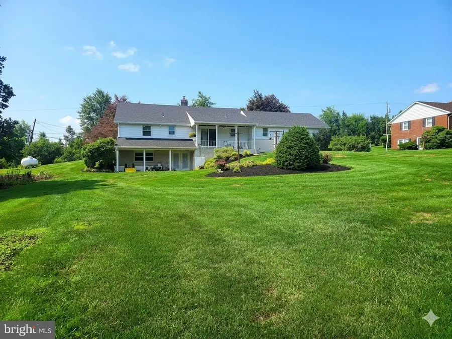 134 Meadow Ln, Abbottstown, PA 17301 - #2