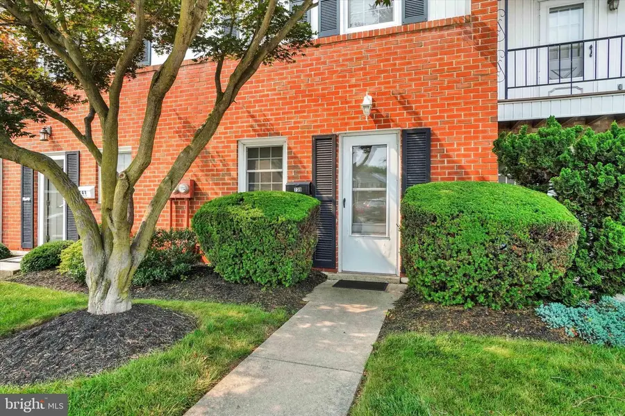 739 Hardwick Pl, York, PA 17404 - #2