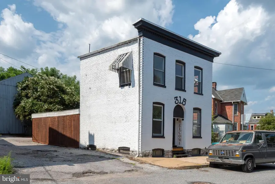 315 W North St, York, PA 17401 - #2