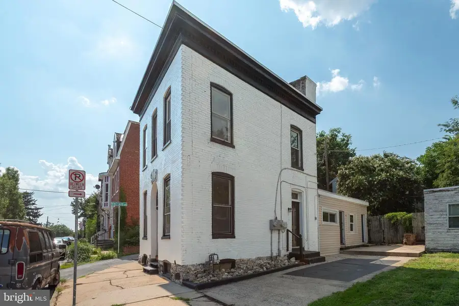 315 W North St, York, PA 17401 - #3