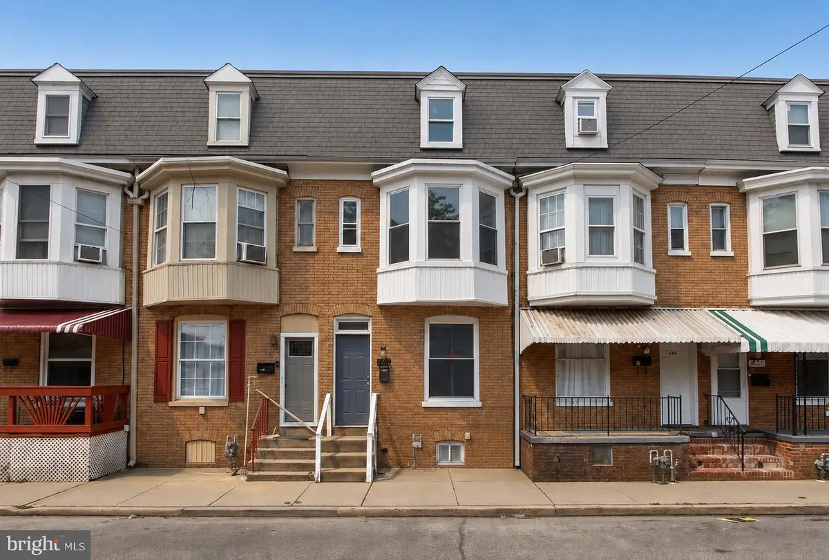 460 S Pershing Ave, York, PA 17401 - #1