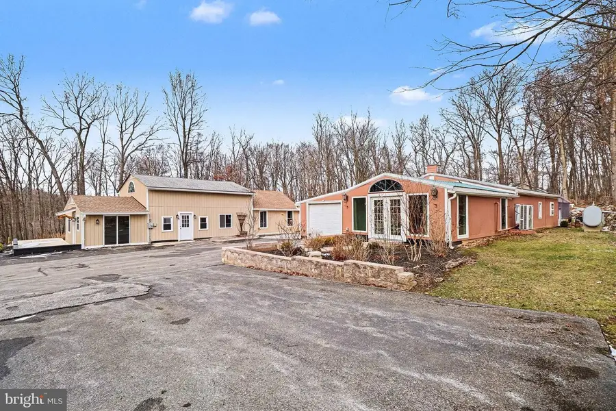 19717 Five Forks Rd, New Freedom, PA 17349 - #2