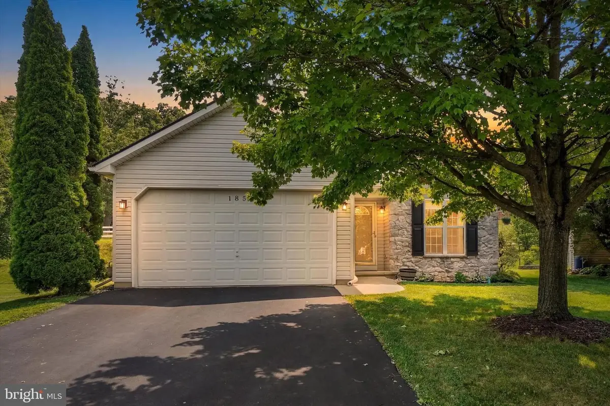 185 Biglar Ct, Windsor, PA 17366 - #1