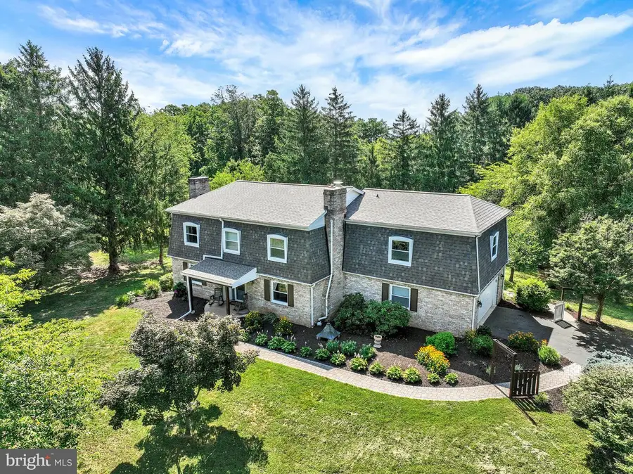 70 Kirmis Ct, Dover, PA 17315 - #3
