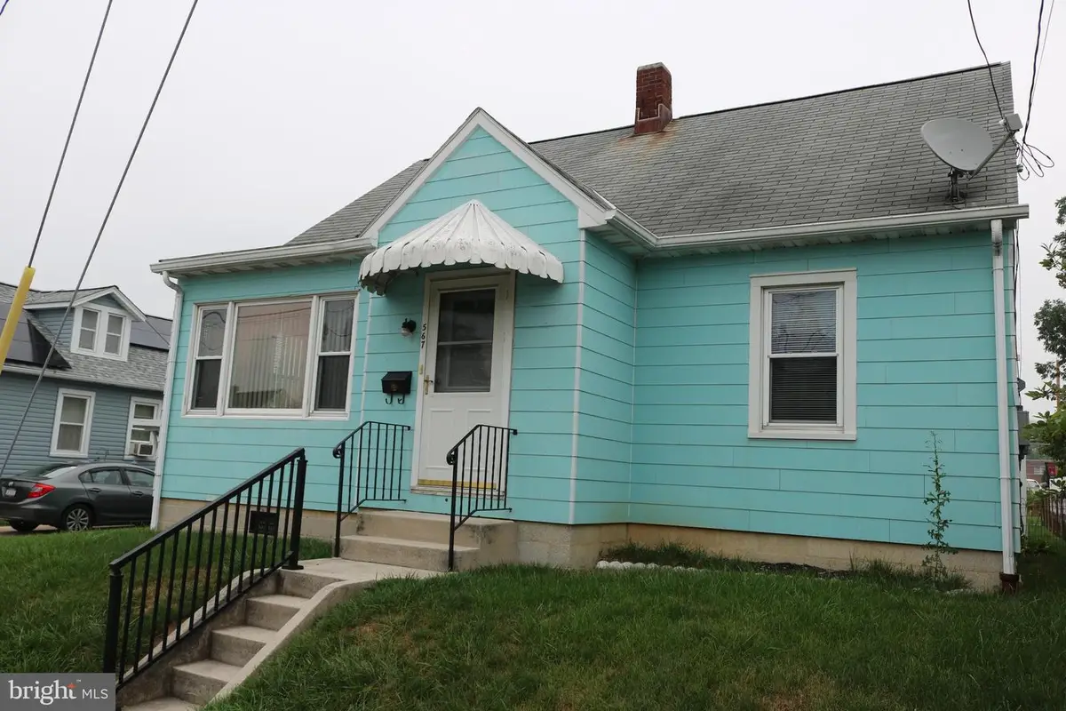 567 N Franklin St, Hanover, PA 17331 - #1